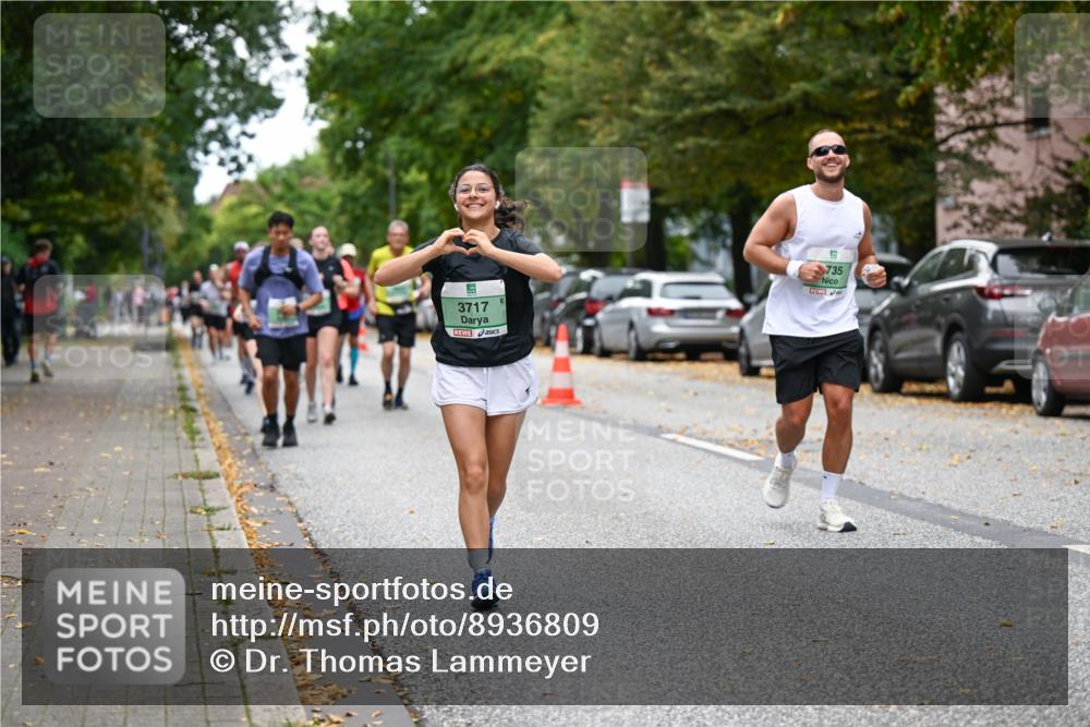 21.09.2025 - PSD Bank Halbmarathon Dr. Thomas Lammeyer http://msf.ph/oto/8936809 21.09.2025 11:03:35 Laufen 3717, 735 meine-sportfotos.de