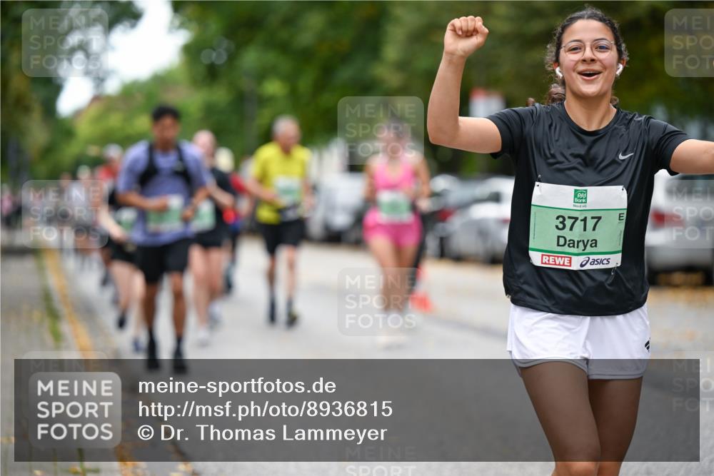 21.09.2025 - PSD Bank Halbmarathon Dr. Thomas Lammeyer http://msf.ph/oto/8936815 21.09.2025 11:03:36 Laufen 3717 meine-sportfotos.de