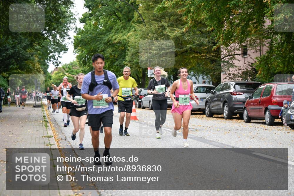 21.09.2025 - PSD Bank Halbmarathon Dr. Thomas Lammeyer http://msf.ph/oto/8936830 21.09.2025 11:03:39 Laufen 3623, 3536, 3537, 3676, 3377 meine-sportfotos.de