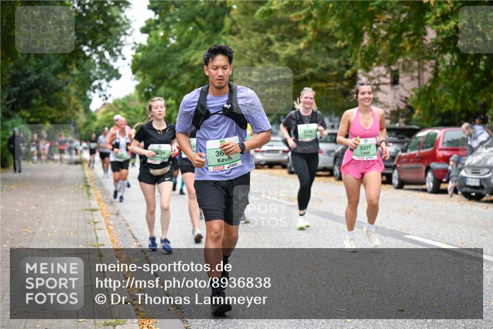 21.09.2025 - PSD Bank Halbmarathon Dr. Thomas Lammeyer http://msf.ph/oto/8936838 21.09.2025 11:03:41 Laufen 3537, 36, 3377 meine-sportfotos.de