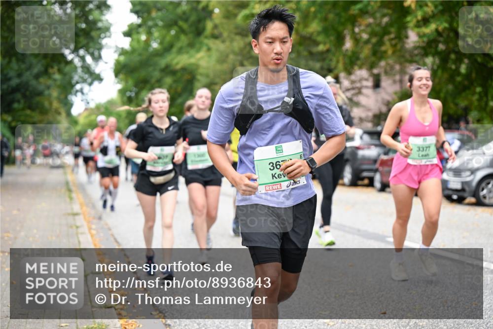 21.09.2025 - PSD Bank Halbmarathon Dr. Thomas Lammeyer http://msf.ph/oto/8936843 21.09.2025 11:03:41 Laufen 36, 3371 meine-sportfotos.de