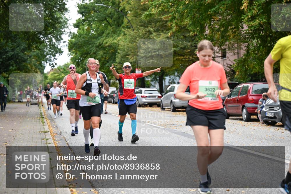 21.09.2025 - PSD Bank Halbmarathon Dr. Thomas Lammeyer http://msf.ph/oto/8936858 21.09.2025 11:03:44 Laufen 3808, 1352, 3989, 3622, 34915 meine-sportfotos.de