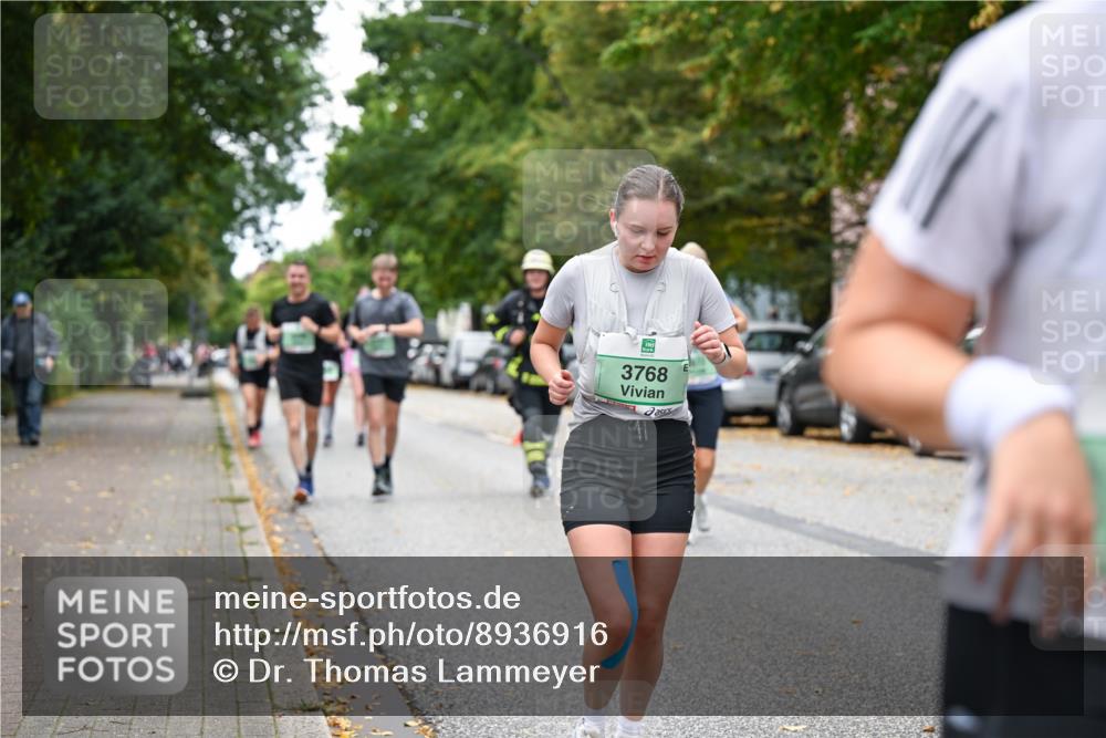 21.09.2025 - PSD Bank Halbmarathon Dr. Thomas Lammeyer http://msf.ph/oto/8936916 21.09.2025 11:03:55 Laufen 3768 meine-sportfotos.de
