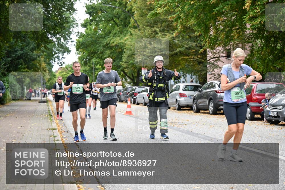 21.09.2025 - PSD Bank Halbmarathon Dr. Thomas Lammeyer http://msf.ph/oto/8936927 21.09.2025 11:03:57 Laufen 3608, 3737, 2042, 3513, 4915 meine-sportfotos.de