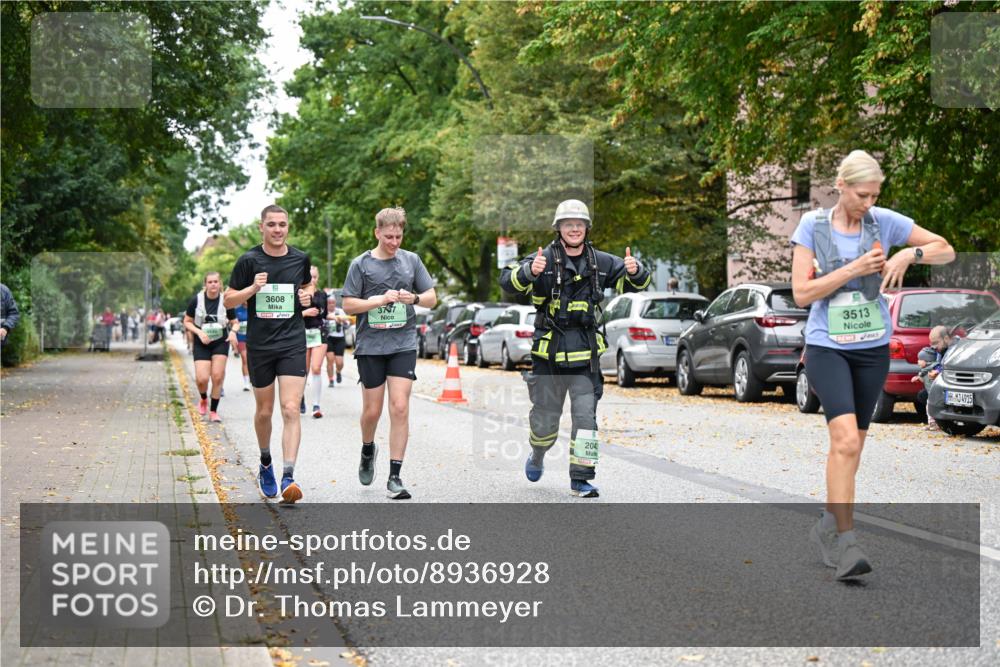 21.09.2025 - PSD Bank Halbmarathon Dr. Thomas Lammeyer http://msf.ph/oto/8936928 21.09.2025 11:03:57 Laufen 3608, 3707, 20, 3513, 4915 meine-sportfotos.de