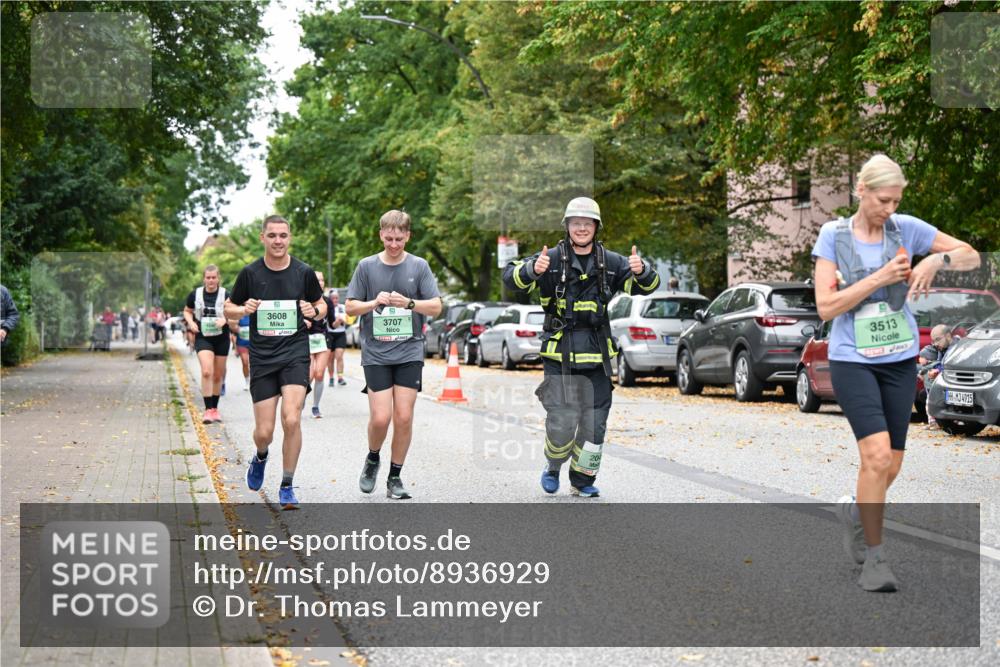 21.09.2025 - PSD Bank Halbmarathon Dr. Thomas Lammeyer http://msf.ph/oto/8936929 21.09.2025 11:03:57 Laufen 3608, 3707, 20, 3513, 4915 meine-sportfotos.de
