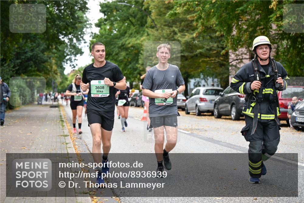 21.09.2025 - PSD Bank Halbmarathon Dr. Thomas Lammeyer http://msf.ph/oto/8936939 21.09.2025 11:03:59 Laufen 3608, 2913, 4915 meine-sportfotos.de