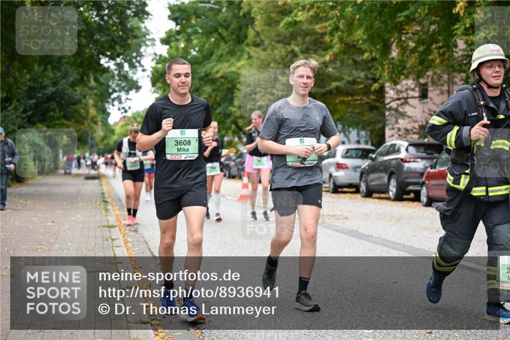 21.09.2025 - PSD Bank Halbmarathon Dr. Thomas Lammeyer http://msf.ph/oto/8936941 21.09.2025 11:04:00 Laufen 3608, 2913 meine-sportfotos.de