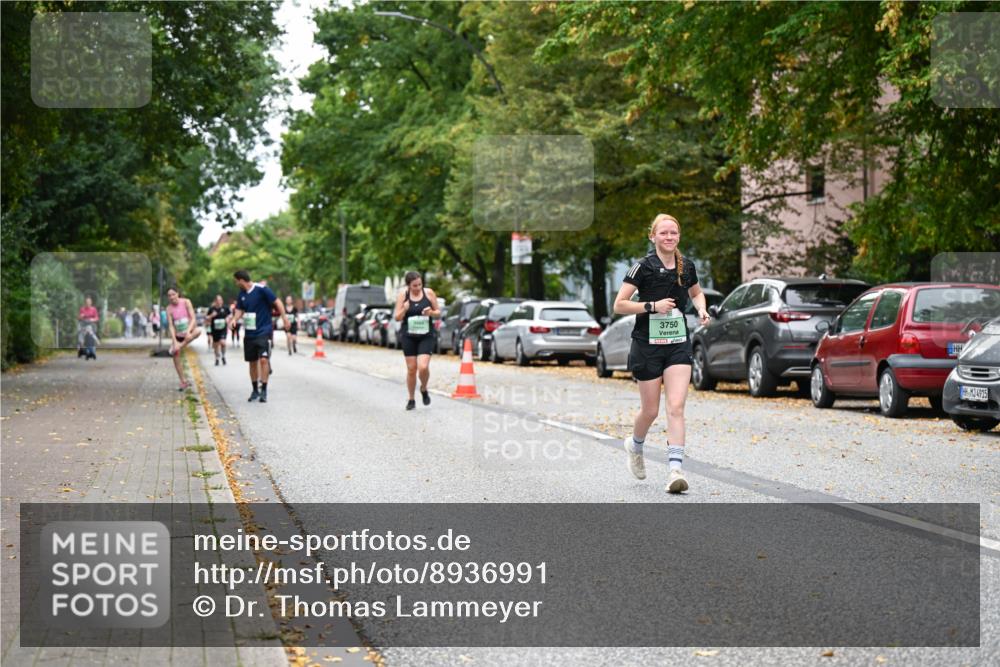 21.09.2025 - PSD Bank Halbmarathon Dr. Thomas Lammeyer http://msf.ph/oto/8936991 21.09.2025 11:04:15 Laufen 3750, 4915 meine-sportfotos.de