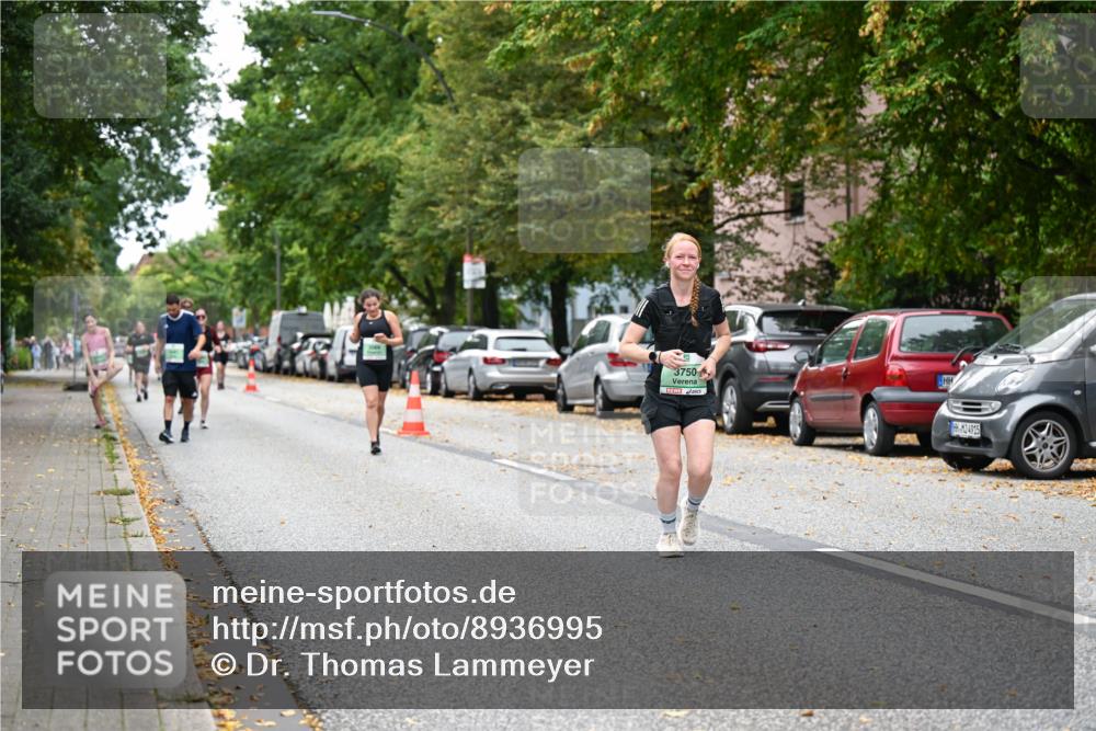 21.09.2025 - PSD Bank Halbmarathon Dr. Thomas Lammeyer http://msf.ph/oto/8936995 21.09.2025 11:04:16 Laufen 3750, 4915 meine-sportfotos.de