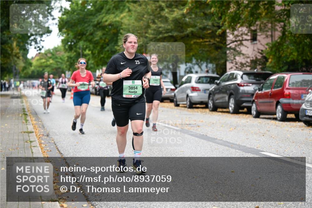 21.09.2025 - PSD Bank Halbmarathon Dr. Thomas Lammeyer http://msf.ph/oto/8937059 21.09.2025 11:04:34 Laufen 25, 3854, 3569 meine-sportfotos.de