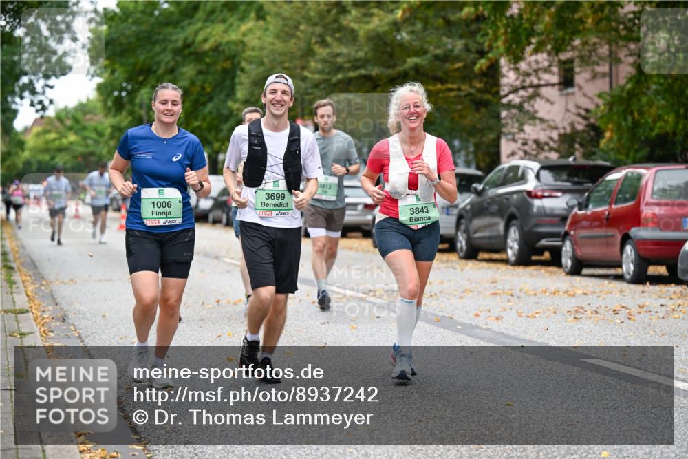 21.09.2025 - PSD Bank Halbmarathon Dr. Thomas Lammeyer http://msf.ph/oto/8937242 21.09.2025 11:05:47 Laufen 1006, 3699, 3812, 3843 meine-sportfotos.de