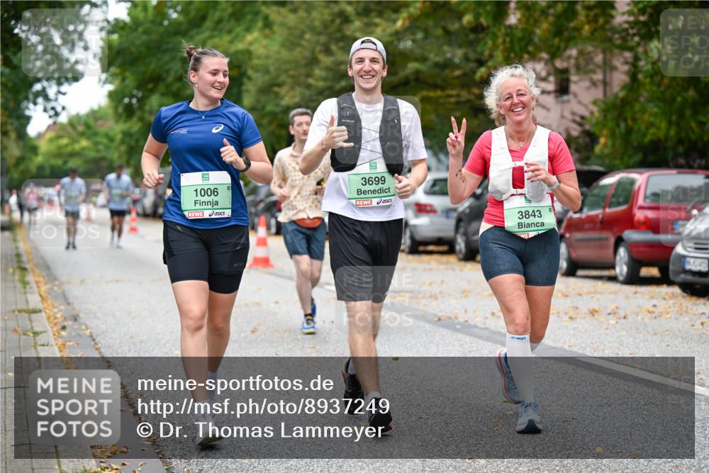 21.09.2025 - PSD Bank Halbmarathon Dr. Thomas Lammeyer http://msf.ph/oto/8937249 21.09.2025 11:05:48 Laufen 1006, 3699, 3843 meine-sportfotos.de
