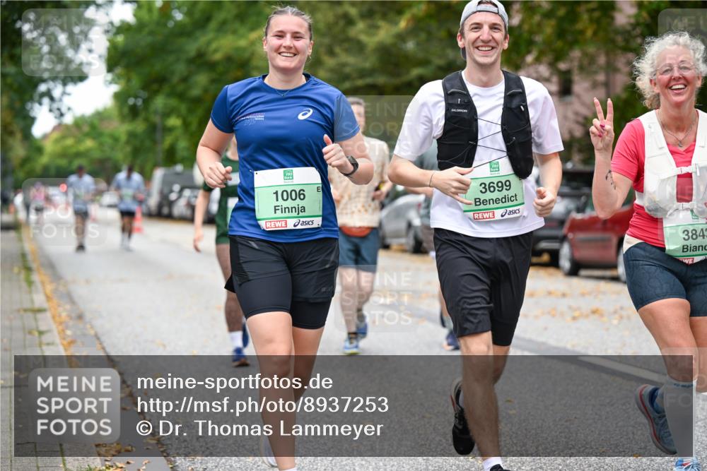 21.09.2025 - PSD Bank Halbmarathon Dr. Thomas Lammeyer http://msf.ph/oto/8937253 21.09.2025 11:05:49 Laufen 1006, 3699, 3843 meine-sportfotos.de