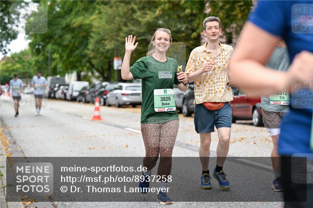 21.09.2025 - PSD Bank Halbmarathon Dr. Thomas Lammeyer http://msf.ph/oto/8937258 21.09.2025 11:05:50 Laufen 3826, 3812 meine-sportfotos.de