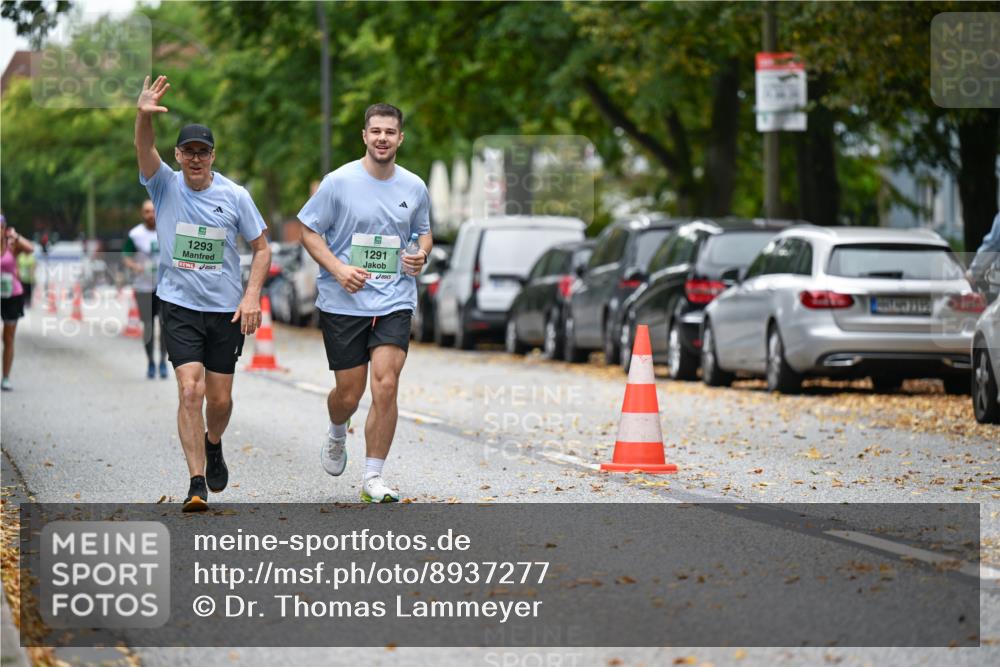 21.09.2025 - PSD Bank Halbmarathon Dr. Thomas Lammeyer http://msf.ph/oto/8937277 21.09.2025 11:05:54 Laufen 9, 1293, 1291 meine-sportfotos.de