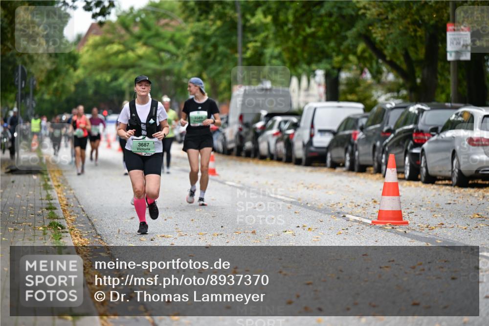 21.09.2025 - PSD Bank Halbmarathon Dr. Thomas Lammeyer http://msf.ph/oto/8937370 21.09.2025 11:06:28 Laufen 3687 meine-sportfotos.de