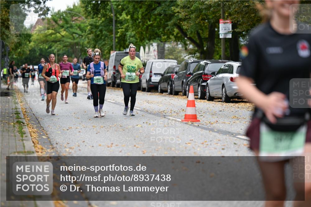 21.09.2025 - PSD Bank Halbmarathon Dr. Thomas Lammeyer http://msf.ph/oto/8937438 21.09.2025 11:06:40 Laufen 1516, 3863, 3881, 21, 09, 25 meine-sportfotos.de