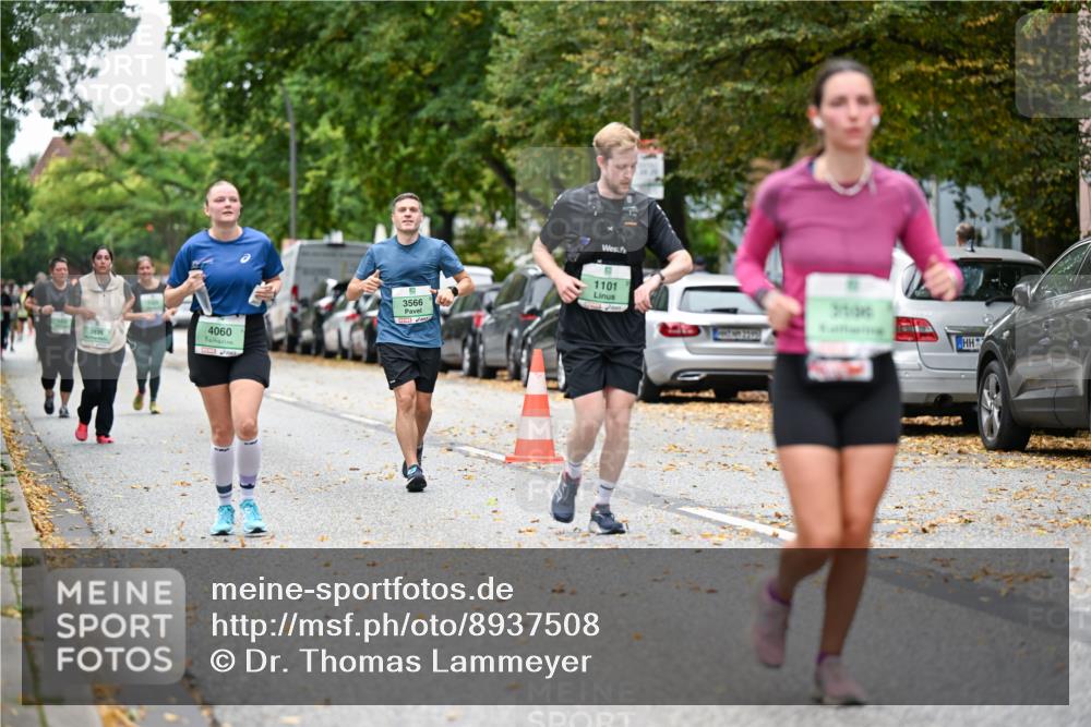 21.09.2025 - PSD Bank Halbmarathon Dr. Thomas Lammeyer http://msf.ph/oto/8937508 21.09.2025 11:06:54 Laufen 3835, 4060, 3566, 1101 meine-sportfotos.de