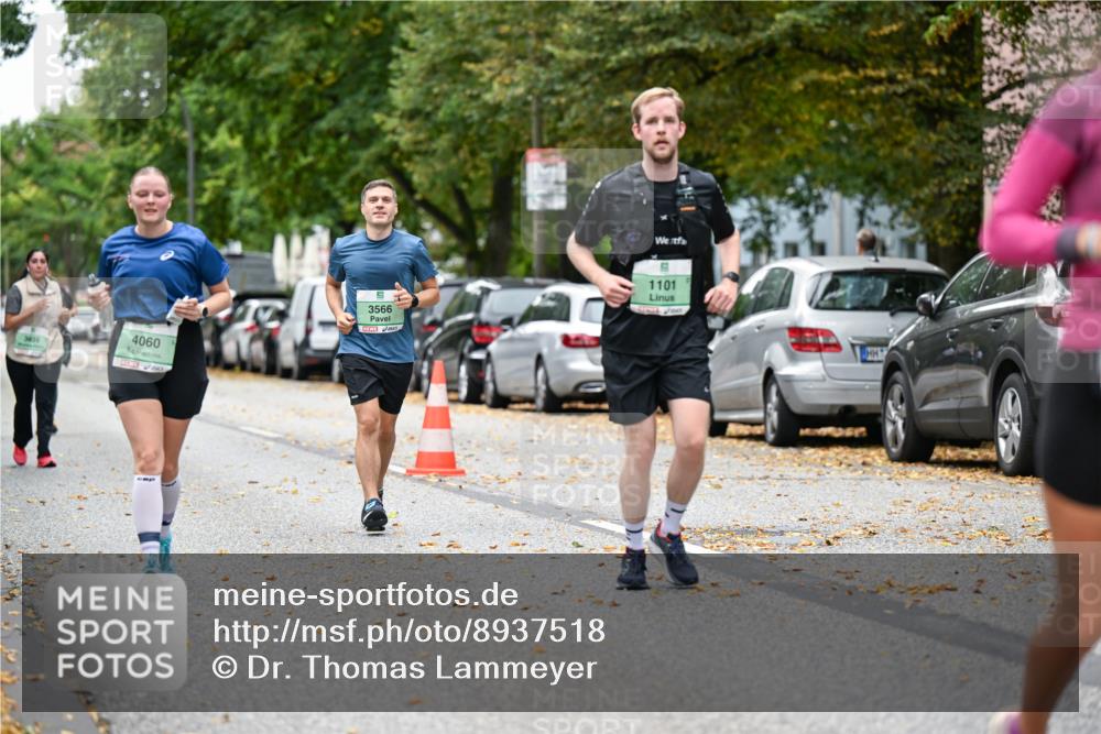 21.09.2025 - PSD Bank Halbmarathon Dr. Thomas Lammeyer http://msf.ph/oto/8937518 21.09.2025 11:06:55 Laufen 3835, 4060, 3566, 1101 meine-sportfotos.de