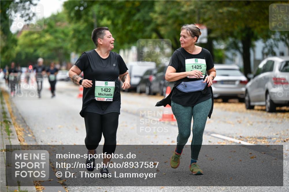 21.09.2025 - PSD Bank Halbmarathon Dr. Thomas Lammeyer http://msf.ph/oto/8937587 21.09.2025 11:07:08 Laufen 1422, 1425 meine-sportfotos.de