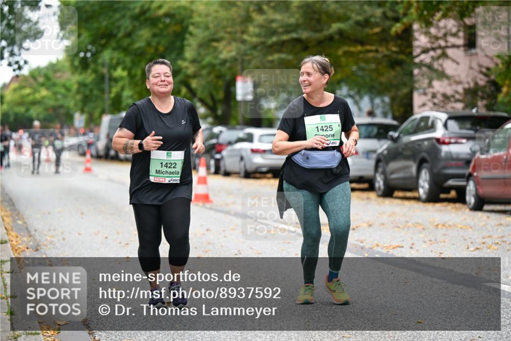 21.09.2025 - PSD Bank Halbmarathon Dr. Thomas Lammeyer http://msf.ph/oto/8937592 21.09.2025 11:07:09 Laufen 1422, 1425 meine-sportfotos.de