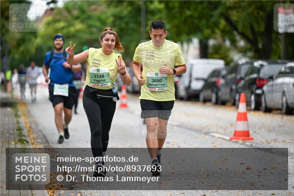21.09.2025 - PSD Bank Halbmarathon Dr. Thomas Lammeyer http://msf.ph/oto/8937693 21.09.2025 11:07:45 Laufen 1300, 1748, 3680 meine-sportfotos.de