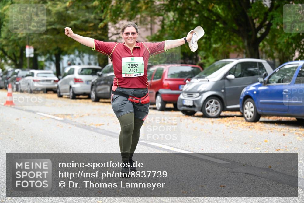 21.09.2025 - PSD Bank Halbmarathon Dr. Thomas Lammeyer http://msf.ph/oto/8937739 21.09.2025 11:07:57 Laufen 3852 meine-sportfotos.de