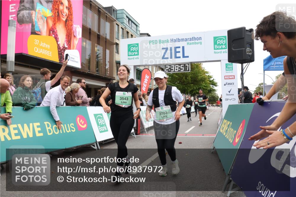 21.09.2025 - PSD Bank Halbmarathon Strokosch-Dieckow http://msf.ph/oto/8937972 21.09.2025 12:38:21 Ziel 1156, 3487, 3543, 3703, 3799, 3818, 3865, 3905 meine-sportfotos.de