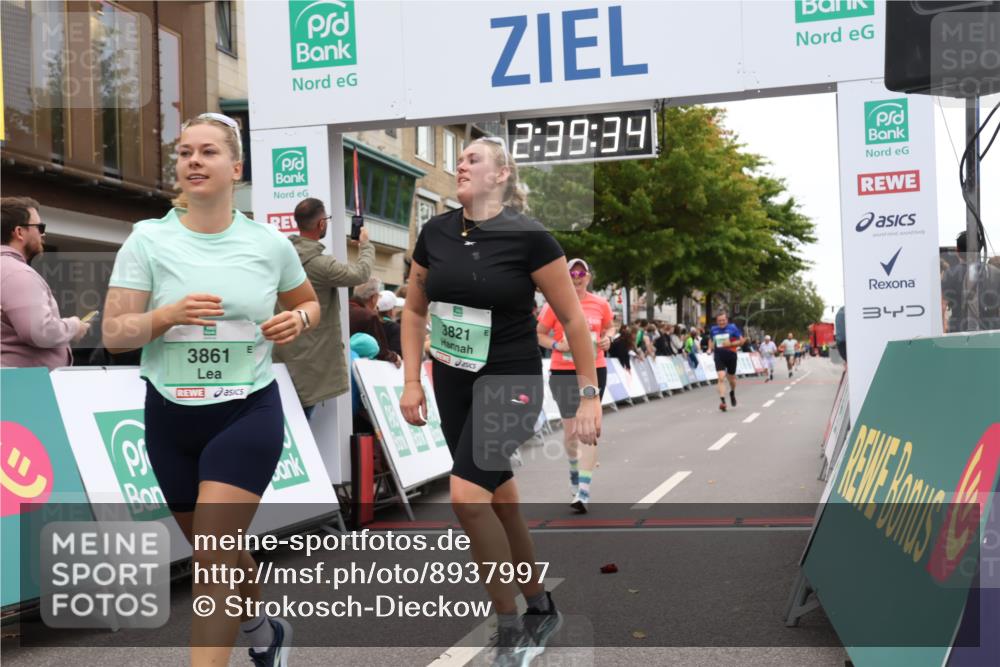 21.09.2025 - PSD Bank Halbmarathon Strokosch-Dieckow http://msf.ph/oto/8937997 21.09.2025 12:38:58 Ziel 3158, 3197, 3821, 3861 meine-sportfotos.de