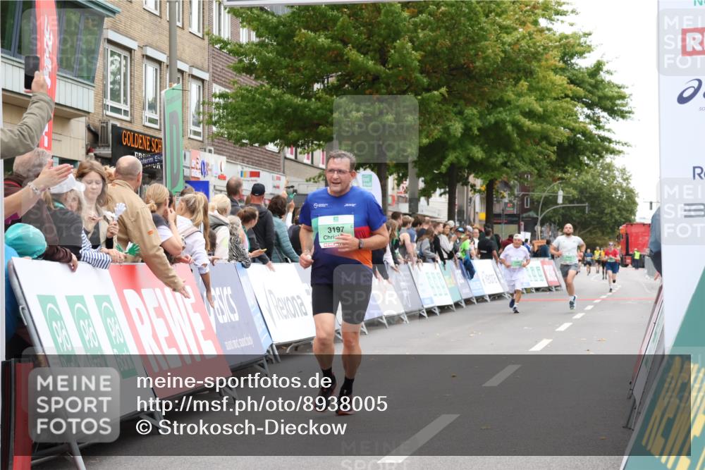 21.09.2025 - PSD Bank Halbmarathon Strokosch-Dieckow http://msf.ph/oto/8938005 21.09.2025 12:39:02 Ziel 3158, 3197, 3821, 3861 meine-sportfotos.de