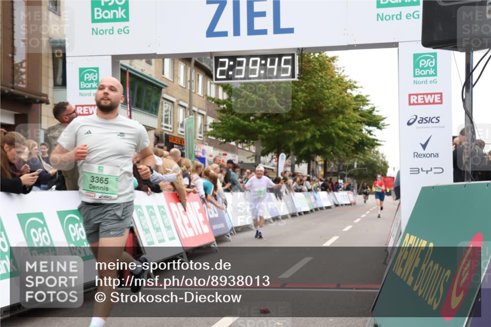 21.09.2025 - PSD Bank Halbmarathon Strokosch-Dieckow http://msf.ph/oto/8938013 21.09.2025 12:39:09 Ziel 3197, 3280, 3365 meine-sportfotos.de