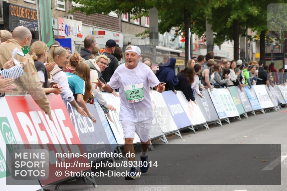 21.09.2025 - PSD Bank Halbmarathon Strokosch-Dieckow http://msf.ph/oto/8938014 21.09.2025 12:39:10 Ziel 3197, 3238, 3280, 3365 meine-sportfotos.de