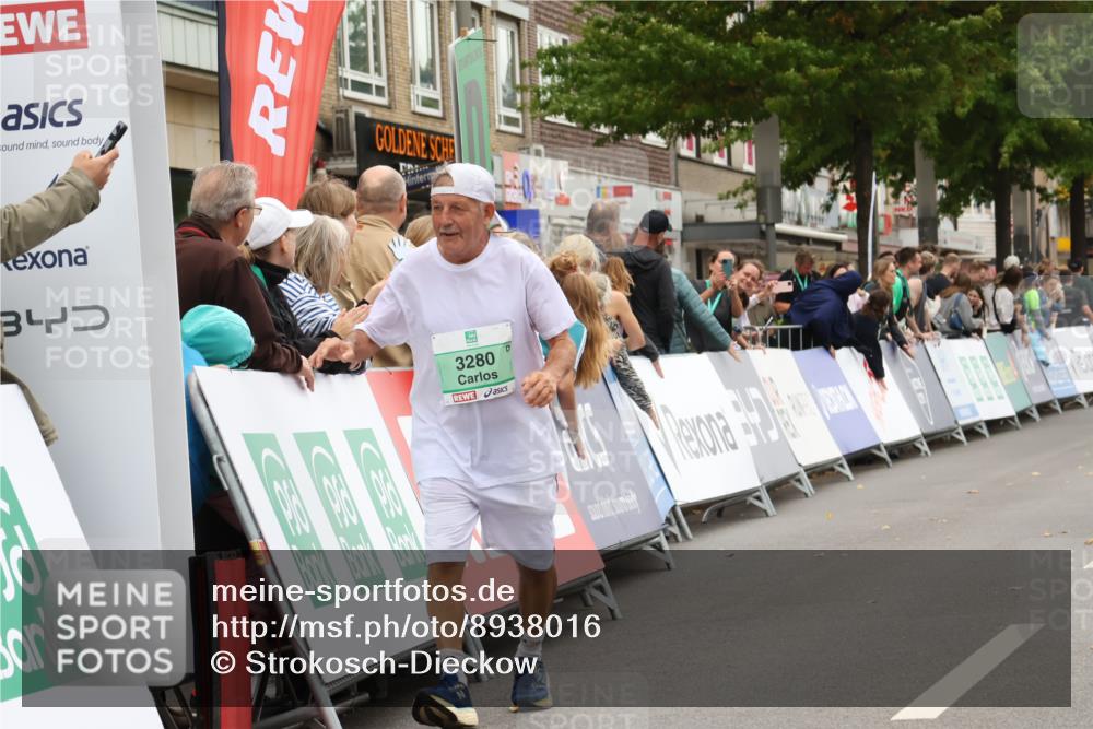 21.09.2025 - PSD Bank Halbmarathon Strokosch-Dieckow http://msf.ph/oto/8938016 21.09.2025 12:39:12 Ziel 3238, 3280, 3365 meine-sportfotos.de