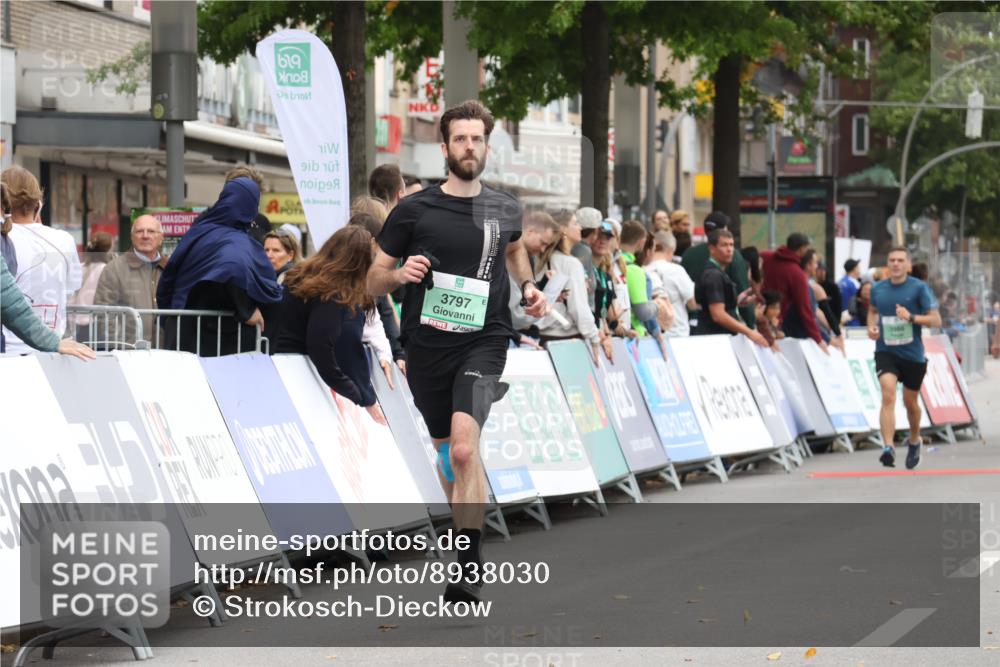 21.09.2025 - PSD Bank Halbmarathon Strokosch-Dieckow http://msf.ph/oto/8938030 21.09.2025 12:39:23 Ziel 3797 meine-sportfotos.de