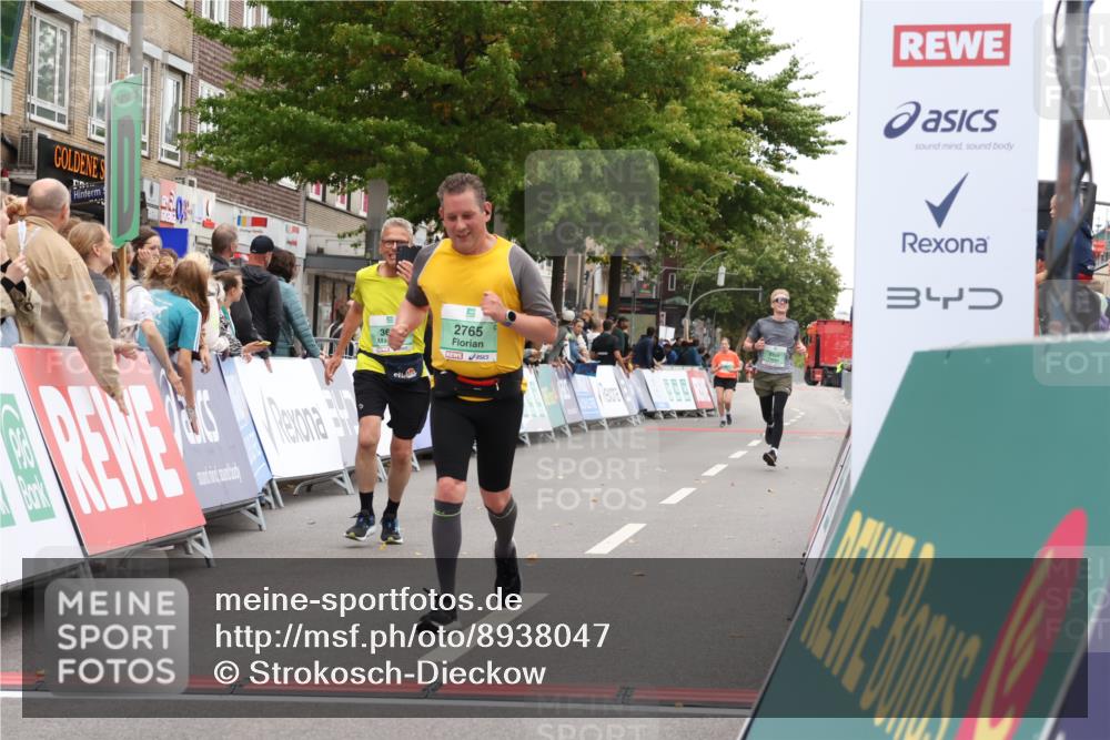 21.09.2025 - PSD Bank Halbmarathon Strokosch-Dieckow http://msf.ph/oto/8938047 21.09.2025 12:39:37 Ziel 2765, 3566, 3623 meine-sportfotos.de