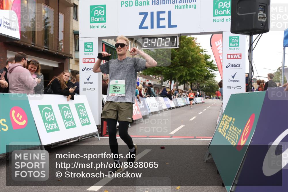 21.09.2025 - PSD Bank Halbmarathon Strokosch-Dieckow http://msf.ph/oto/8938065 21.09.2025 12:39:45 Ziel 2709, 2765, 3623 meine-sportfotos.de