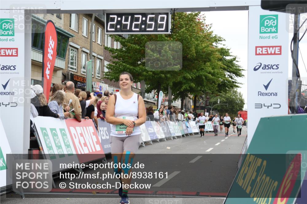 21.09.2025 - PSD Bank Halbmarathon Strokosch-Dieckow http://msf.ph/oto/8938161 21.09.2025 12:42:23 Ziel 1676, 3864 meine-sportfotos.de