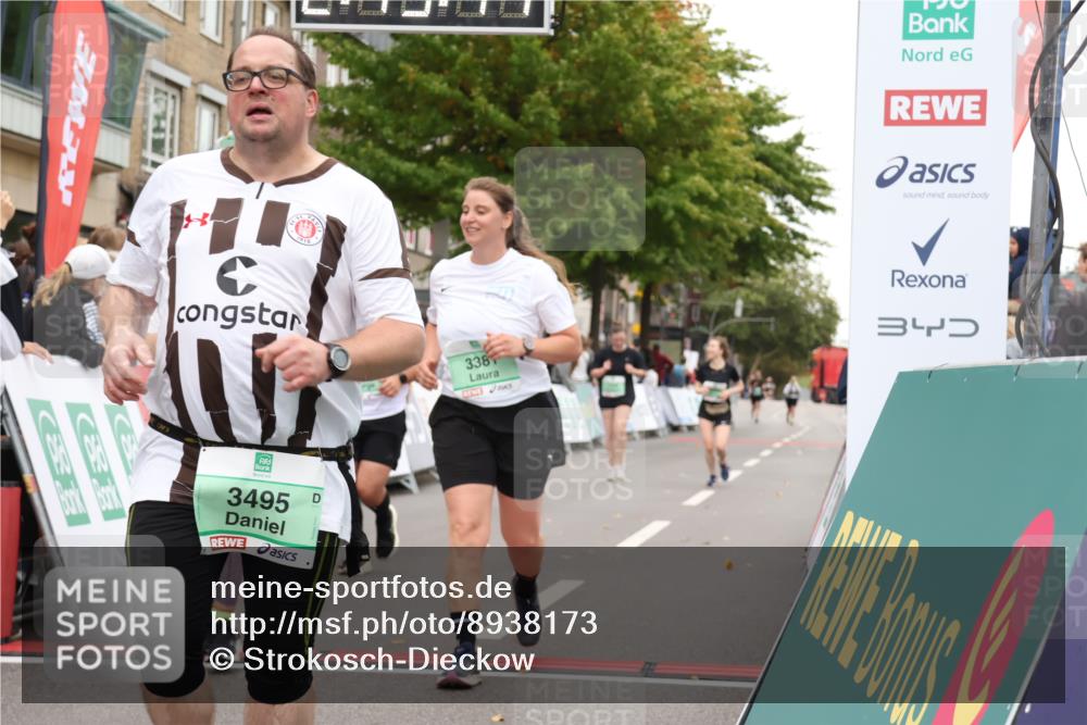 21.09.2025 - PSD Bank Halbmarathon Strokosch-Dieckow http://msf.ph/oto/8938173 21.09.2025 12:42:38 Ziel 3241, 3381, 3495, 3702 meine-sportfotos.de
