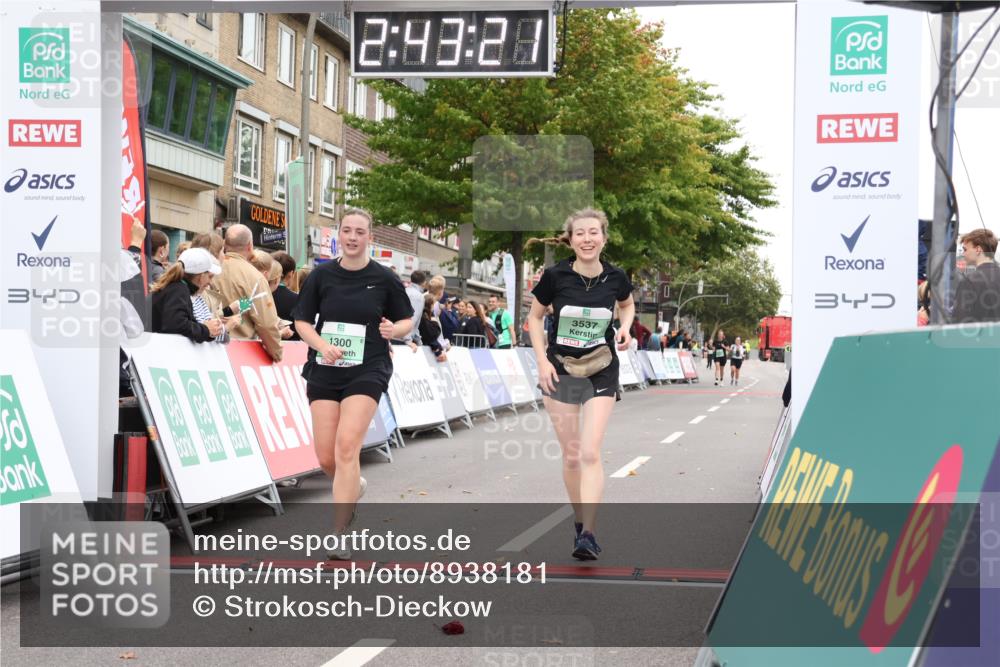 21.09.2025 - PSD Bank Halbmarathon Strokosch-Dieckow http://msf.ph/oto/8938181 21.09.2025 12:42:45 Ziel 1300, 3241, 3381, 3537, 3702 meine-sportfotos.de