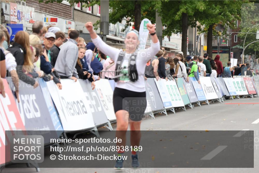 21.09.2025 - PSD Bank Halbmarathon Strokosch-Dieckow http://msf.ph/oto/8938189 21.09.2025 12:43:03 Ziel 1744, 3591 meine-sportfotos.de