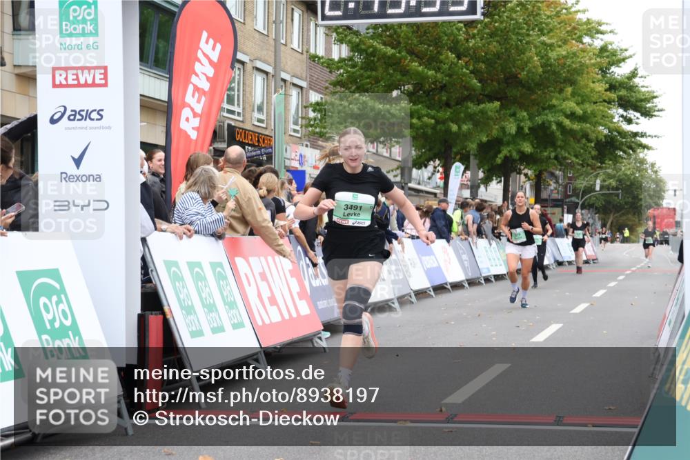21.09.2025 - PSD Bank Halbmarathon Strokosch-Dieckow http://msf.ph/oto/8938197 21.09.2025 12:43:17 Ziel 2279, 3491 meine-sportfotos.de