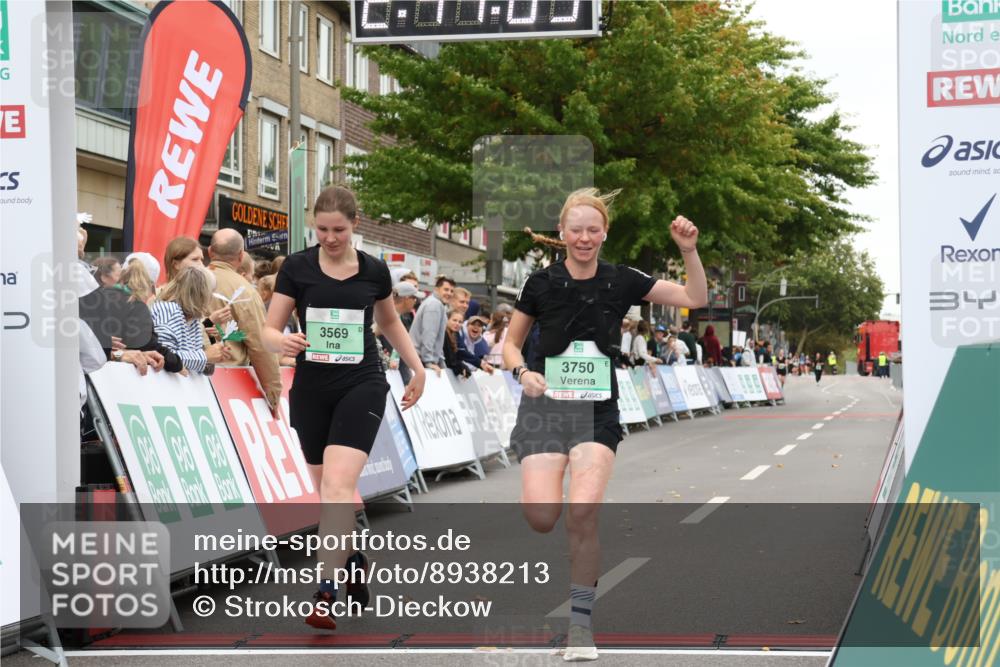 21.09.2025 - PSD Bank Halbmarathon Strokosch-Dieckow http://msf.ph/oto/8938213 21.09.2025 12:43:29 Ziel 1155, 2279, 3569, 3750 meine-sportfotos.de