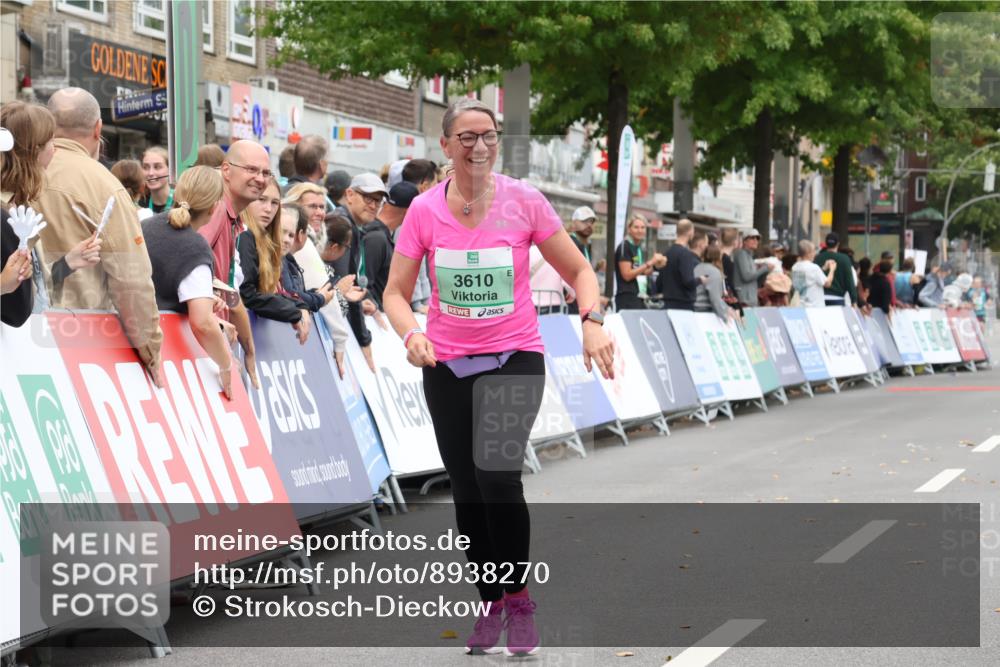 21.09.2025 - PSD Bank Halbmarathon Strokosch-Dieckow http://msf.ph/oto/8938270 21.09.2025 12:45:26 Ziel 3610 meine-sportfotos.de
