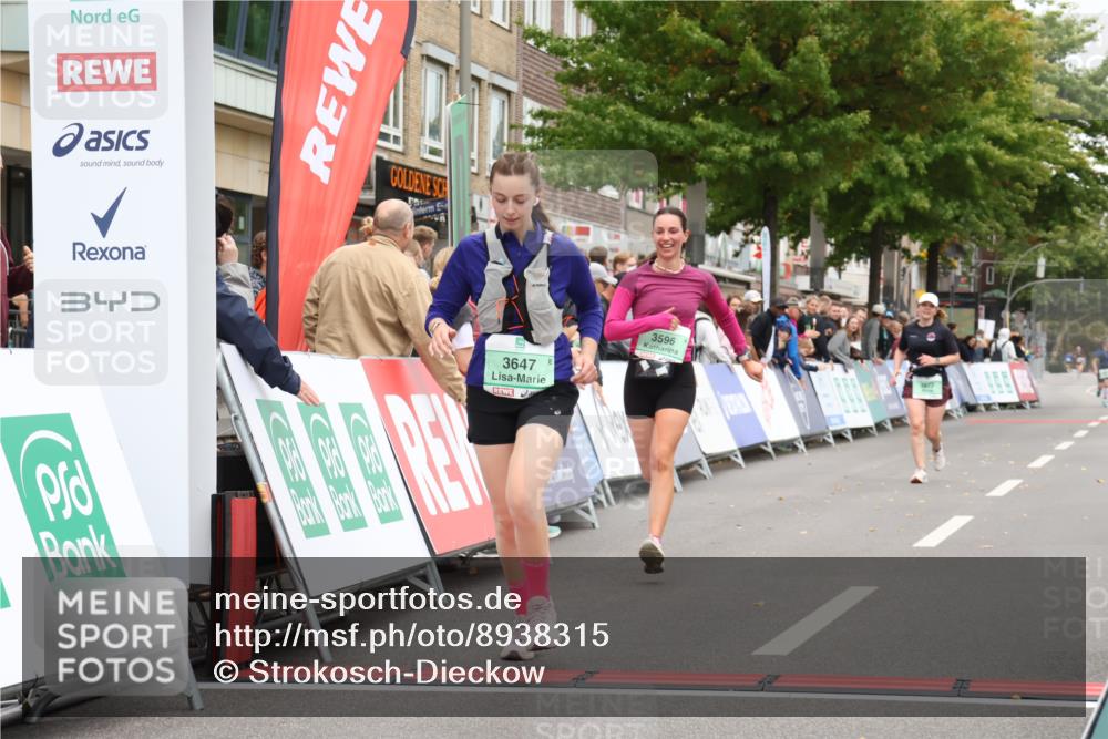 21.09.2025 - PSD Bank Halbmarathon Strokosch-Dieckow http://msf.ph/oto/8938315 21.09.2025 12:47:00 Ziel 3596, 3647 meine-sportfotos.de
