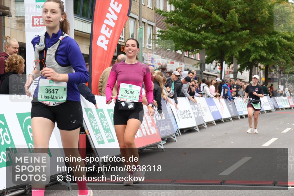 21.09.2025 - PSD Bank Halbmarathon Strokosch-Dieckow http://msf.ph/oto/8938318 21.09.2025 12:47:01 Ziel 3596, 3647, 3872 meine-sportfotos.de