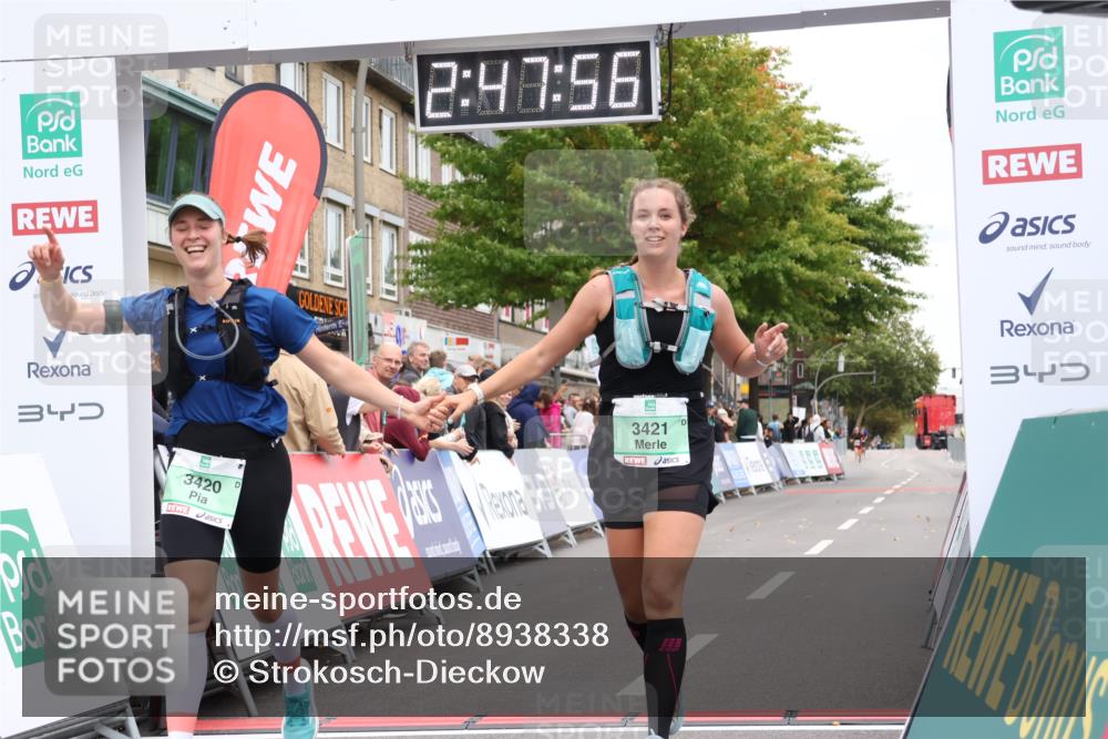 21.09.2025 - PSD Bank Halbmarathon Strokosch-Dieckow http://msf.ph/oto/8938338 21.09.2025 12:47:20 Ziel 3420, 3421 meine-sportfotos.de