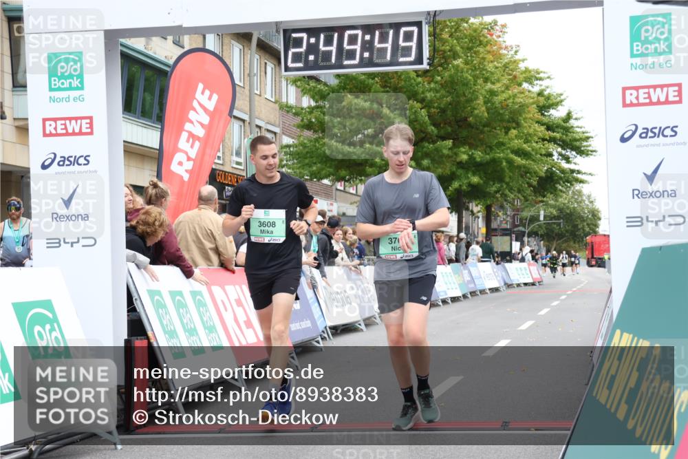 21.09.2025 - PSD Bank Halbmarathon Strokosch-Dieckow http://msf.ph/oto/8938383 21.09.2025 12:49:13 Ziel 3452, 3608, 3707 meine-sportfotos.de