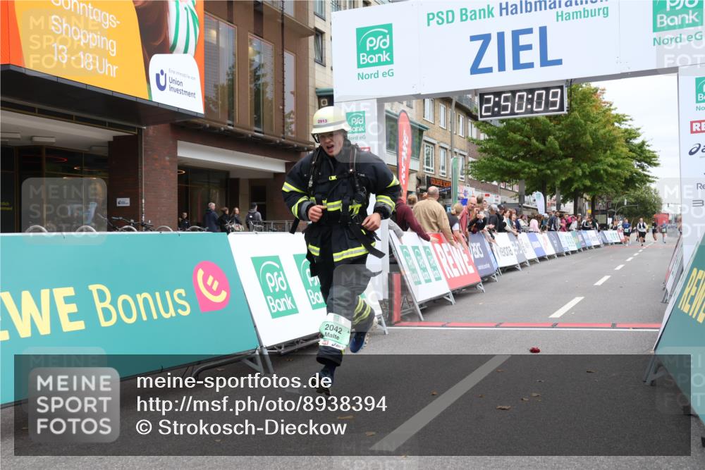 21.09.2025 - PSD Bank Halbmarathon Strokosch-Dieckow http://msf.ph/oto/8938394 21.09.2025 12:49:33 Ziel 2042 meine-sportfotos.de