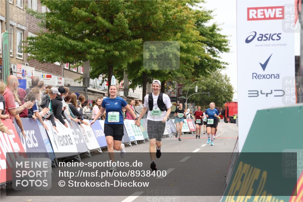 21.09.2025 - PSD Bank Halbmarathon Strokosch-Dieckow http://msf.ph/oto/8938400 21.09.2025 12:49:44 Ziel 1006, 3699 meine-sportfotos.de